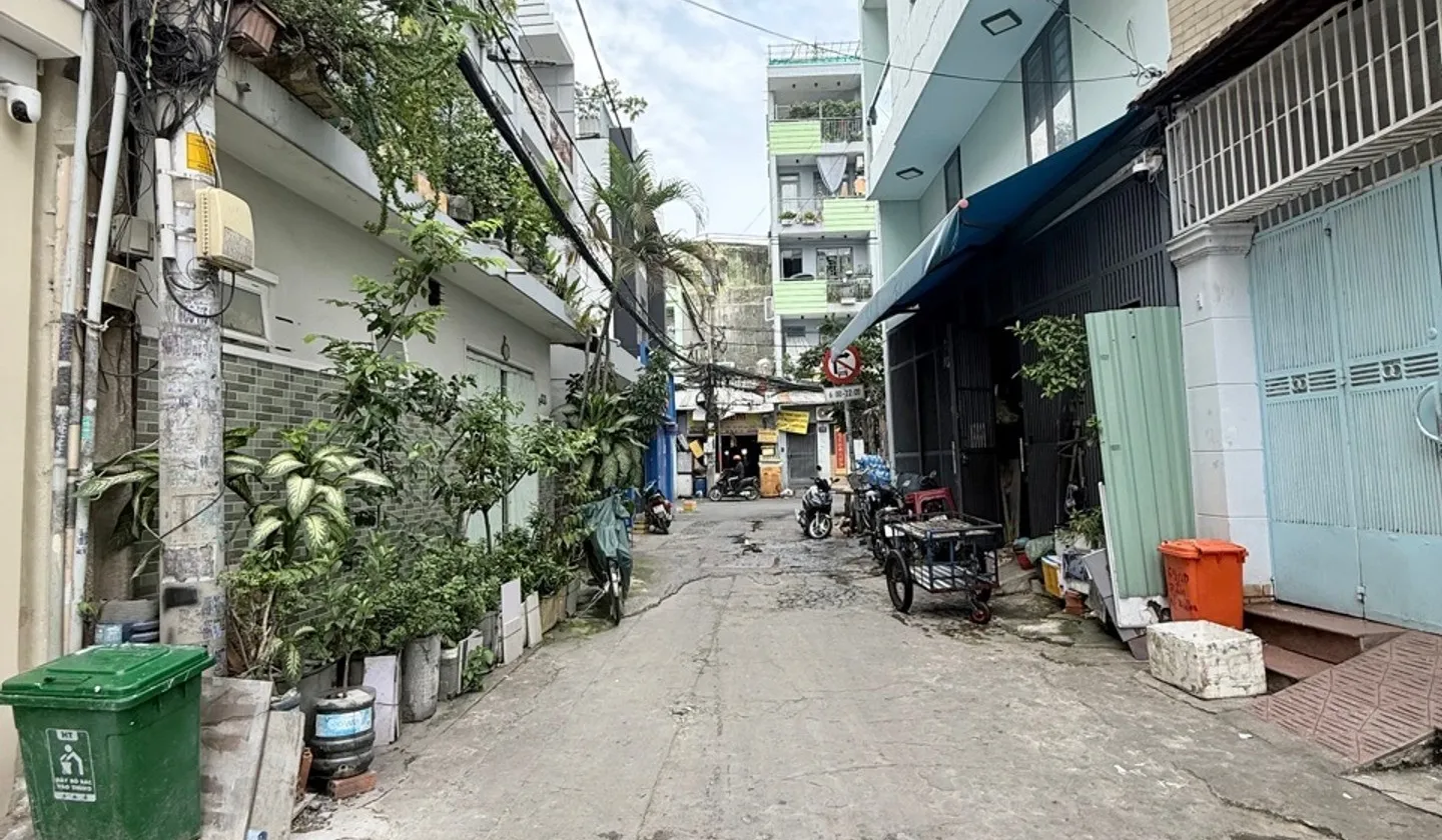 Nhà 5 tầng sinh lợi ngay trung tâm Quận Phú Nhuận... Bán nhà riêng tại Cầu Kiệu, Hồ Chí Minh 01