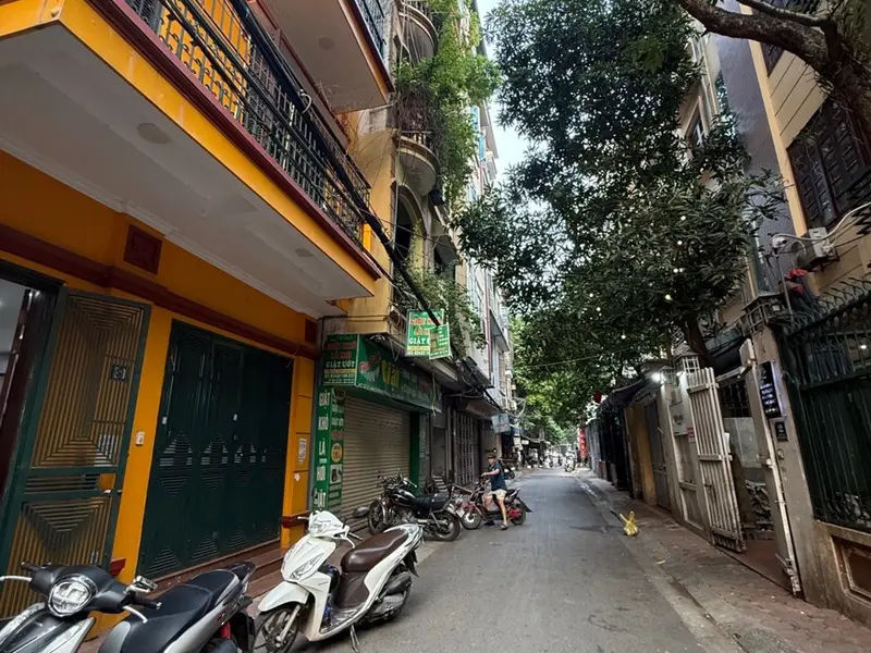 Bán nhà phân lô phan văn trường cầu giấy... Bán nhà riêng tại Cầu Giấy, Hà Nội 01