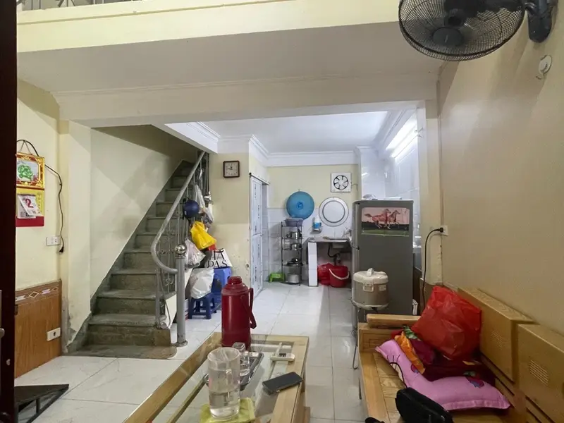 NGUYỄN VĂN CỪ E HOÀN XÂY 3 TẦNG NGÕ THOÁNG 💲 4,75TY... Bán nhà riêng tại Bồ Đề, Hà Nội 01