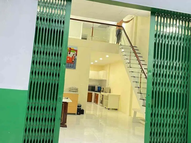 Bán nhà riêng 2 tầng hướng Nam tại xã Hóc Môn, gần quận 12, diện tích 62m²... Bán nhà riêng tại Đông Thạnh, Hồ Chí Minh 01