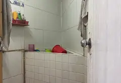 Mô tả: + Kết cấu: trệt, lửng, 3 phòng ngủ (có phòng ở tầng trệt), 1WC, giếng trời lấy sáng.... Bán căn hộ chung cư tại An Đông, Hồ Chí Minh 06
