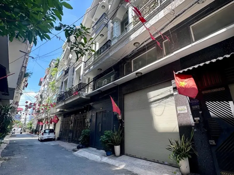 Nhà đẹp hẻm 8m Trần Thị Trọng, Tân Bình - Xe hơi vào nhà... Bán nhà riêng tại Tân Sơn, Hồ Chí Minh 01