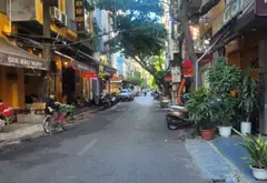 Nhà mặt tiền rộng tại Hà Đông, sân vườn thoáng mát... Bán nhà riêng tại Hà Đông, Hà Nội 02