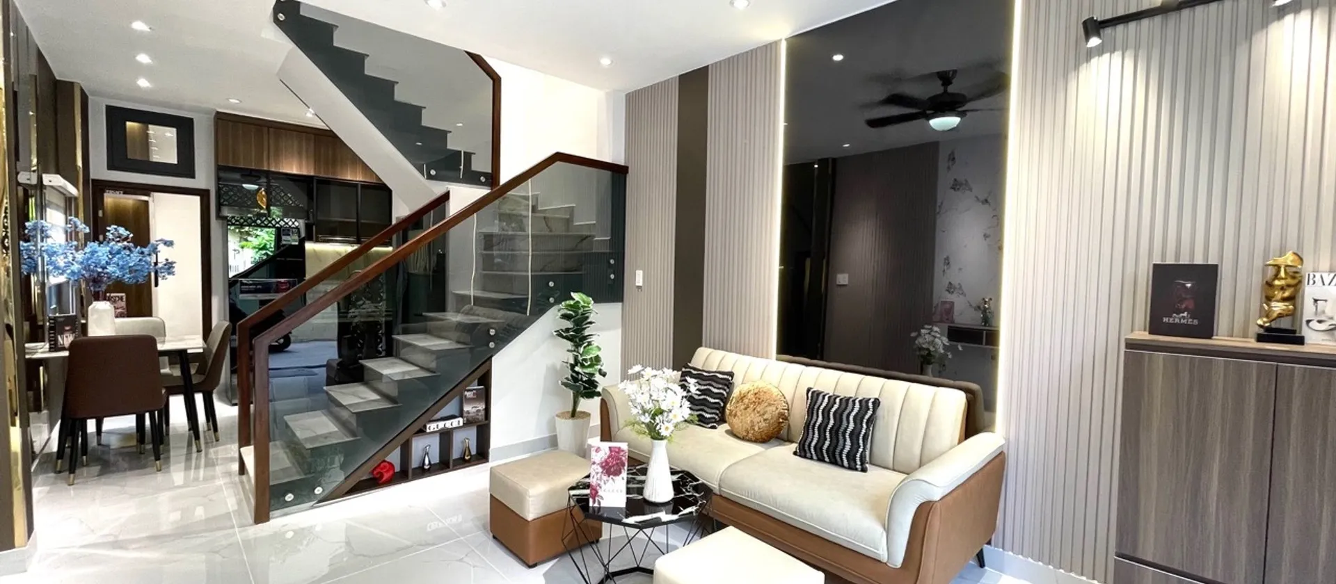 Bán nhà Nhà hẻm xe hơi đủ các tiện ích công cộng... Bán nhà riêng tại Thông Tây Hội, Hồ Chí Minh 01