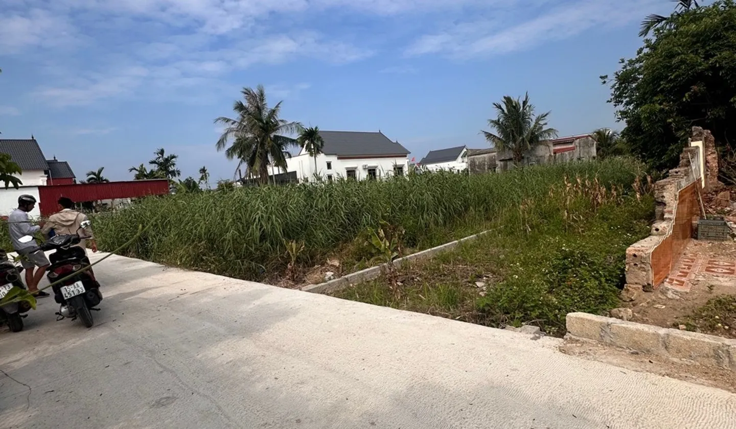 Đất Vuông Vức Tại Đoan Xá 2 Gần Nhà Văn Hóa Mới - Tiềm Năng Xây Dựng Đỉnh... Bán đất tại Kiến Hải, Hải Phòng 01