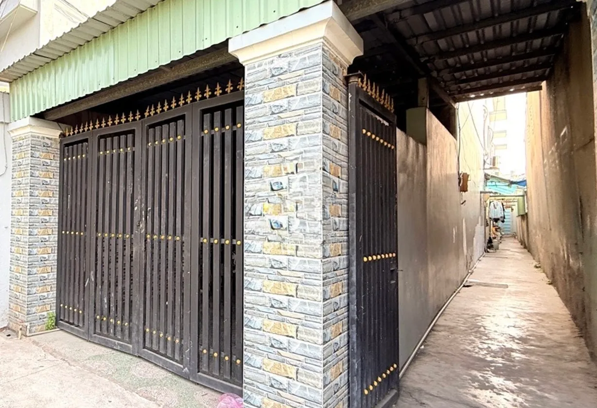 20 tr / tháng _ 3 lầu _ Hẻm xe hơi 🚗 _ 53  42.8 m... Bán nhà riêng tại Thới An, Hồ Chí Minh 01