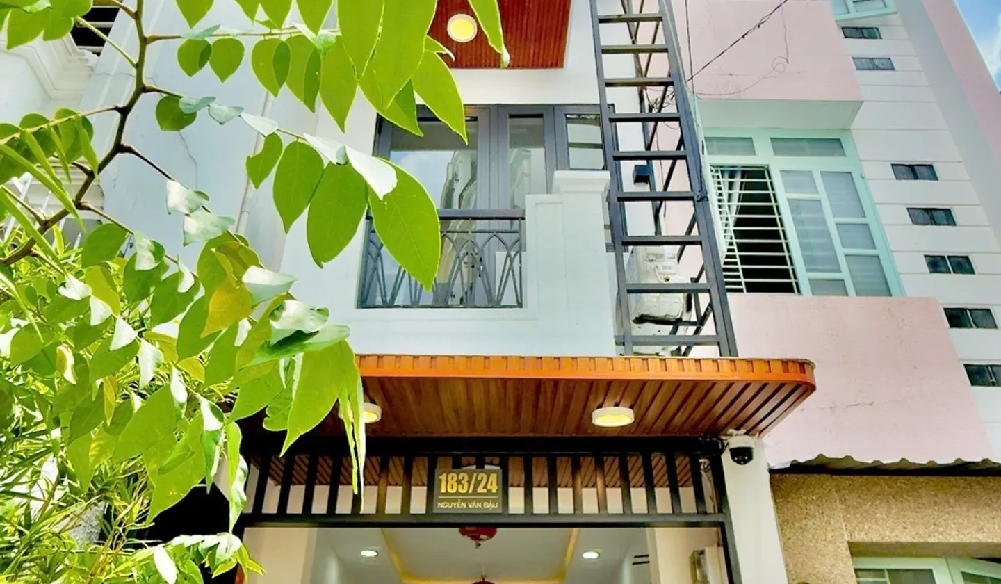 Bán chdv 6 phòng dòng tiền 30tr/th - 4 tầng hoàn công đủ chỉ 6.x tỷ... Bán nhà riêng tại Bình Lợi Trung, Hồ Chí Minh 01