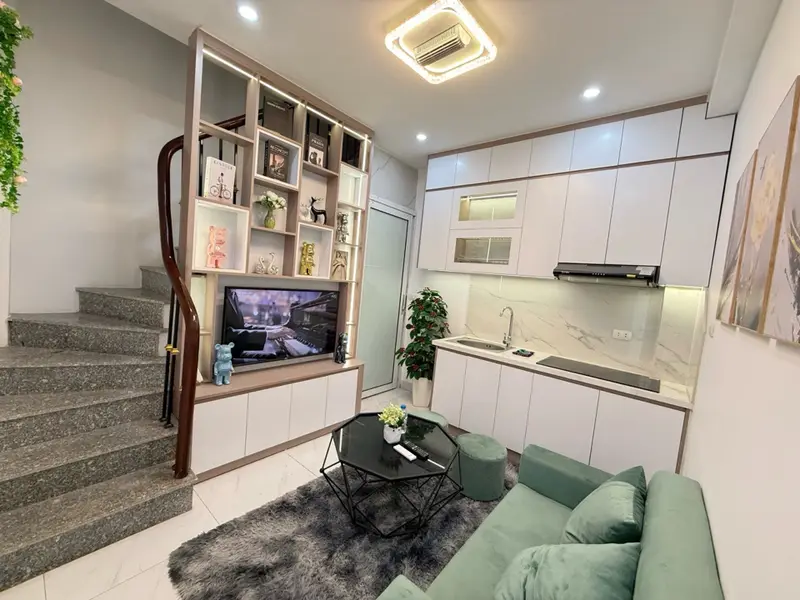 Bán nhà 4 tầng tại Phường Vĩnh Tuy, Hà Nội, ngõ ô tô rộng, giá 3.9 tỷ... Bán nhà riêng tại Vĩnh Tuy, Hà Nội 01