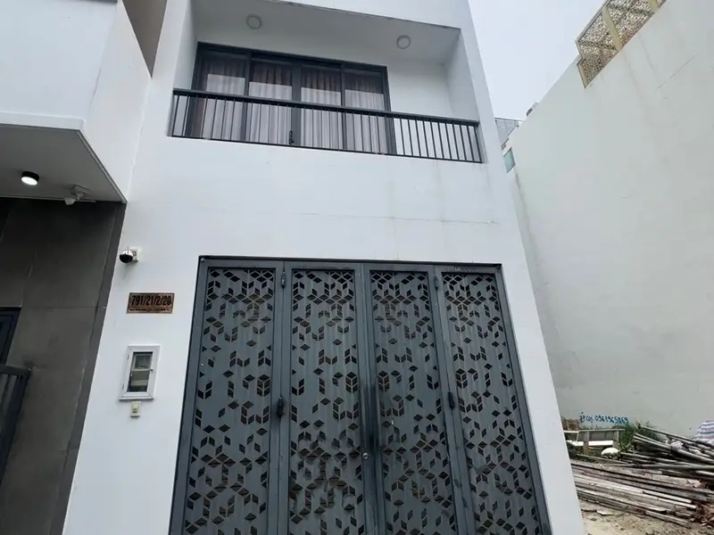 Bán nhà 3 tầng khu Kiều Đàm Quận 7 giá 9,7 tỷ vị trí đắc địa, Sát Quận 8, xe hơi ngủ trong... Bán nhà riêng tại Tân Hưng, Hồ Chí Minh 01
