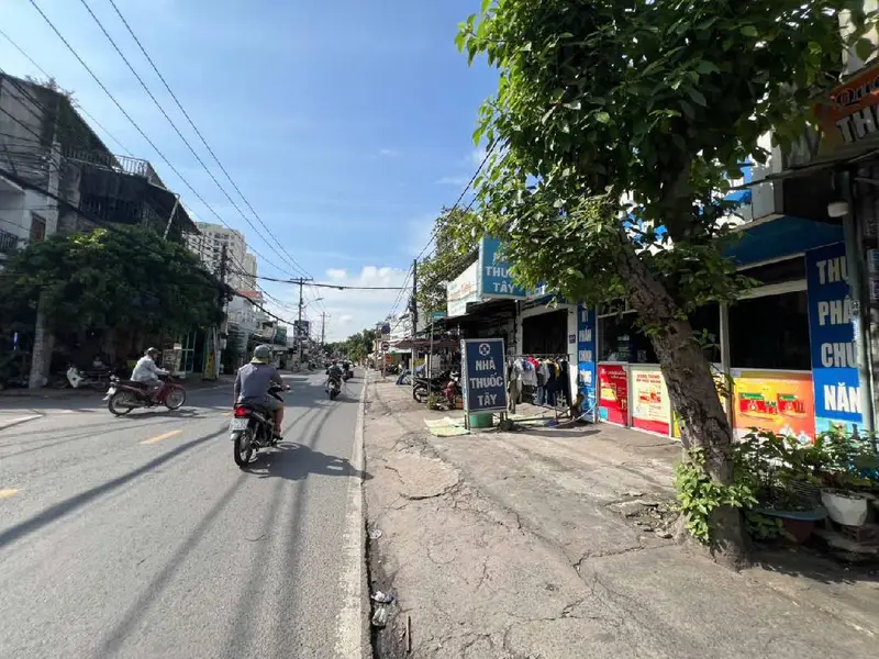 Nhà mặt phố Bình Chiểu với không gian kinh doanh đẳng cấp và diện tích vượt trội... Bán nhà mặt phố tại Tam Bình, Hồ Chí Minh 01
