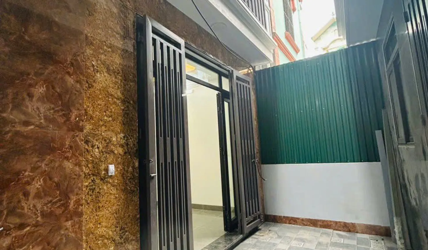 Bán nhà riêng 5 tầng tại Cầu Diễn, diện tích 30.1m2, pháp lý đầy đủ... Bán nhà riêng tại Tây Tựu, Hà Nội 01