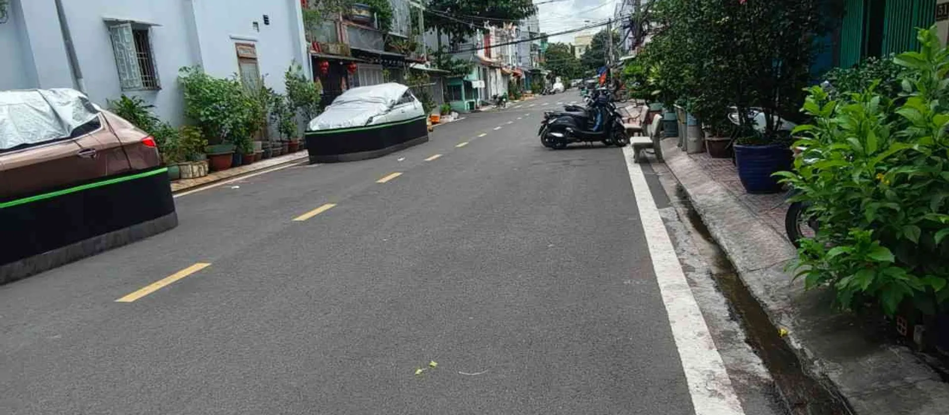 Bán nhà mặt phố trung tâm Quận 8, gần chợ Phạm Thế Hiển, diện tích 34m2... Bán nhà mặt phố tại Chánh Hưng, Hồ Chí Minh 01
