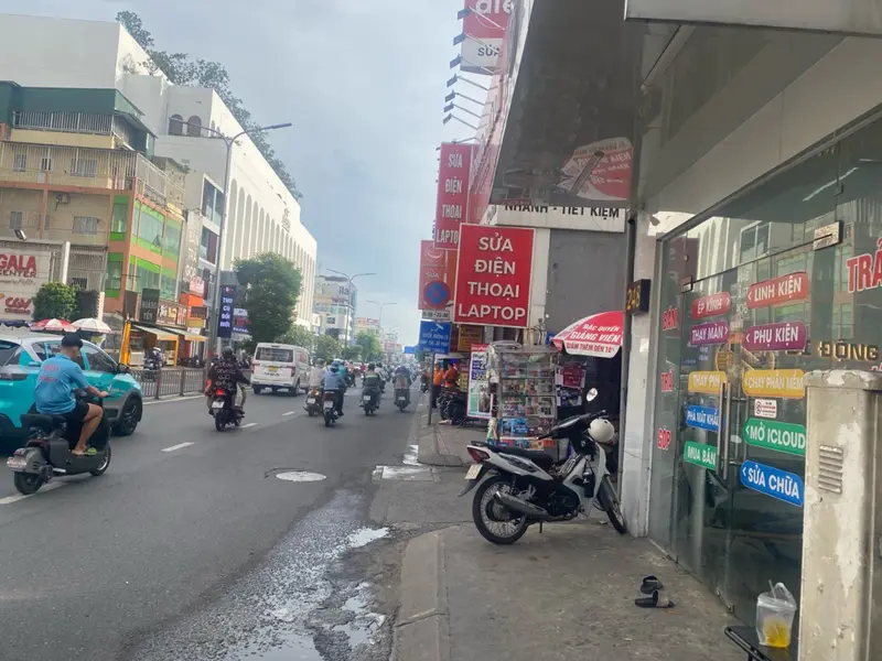 Nhà đẹp hẻm xe hơi Tân Bình, gần sân bay, giá hợp lý... Bán nhà mặt phố tại Tân Bình, Hồ Chí Minh 01