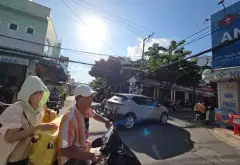Nhà 4 tầng mặt tiền rộng 4m, hẻm xe tải, giá 5.5 tỷ tại phường Gò Xoài... Bán nhà riêng tại Bình Hưng Hòa, Hồ Chí Minh 03