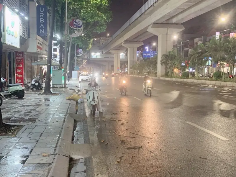 Nhà mặt phố Quang Trung, Hà Đông, kinh doanh sầm uất, vỉa hè đá bóng 51.6m2... Bán nhà mặt phố tại Hà Đông, Hà Nội 01