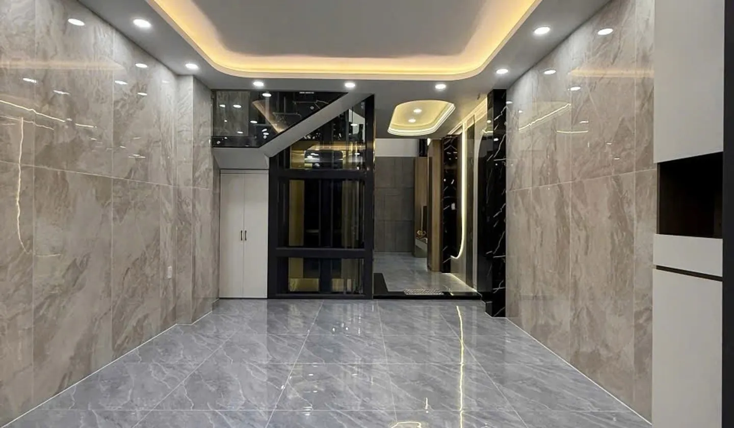 Bán nhà Mặt Tiền KD 7 Tầng Thang máy Mới xây. 4,3m x 15m Giá 9 tỷ 3 còn bớt... Bán nhà mặt phố tại Đông Hưng Thuận, Hồ Chí Minh 01