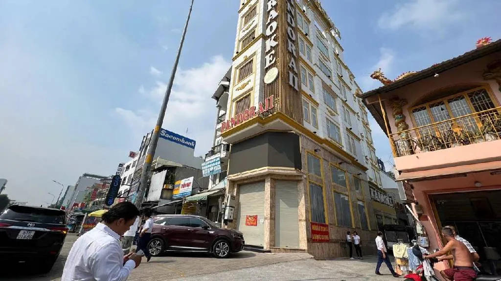 💰 CHỦ GẤP BÁN – GIẢM 10 TỶ, CÒN 90 TỶ | Tây Thạnh – Tân Phú
📍 2 mặt tiền Tây Thạnh | Đất 409m² –... Bán nhà mặt phố tại Tây Thạnh, Hồ Chí Minh 01