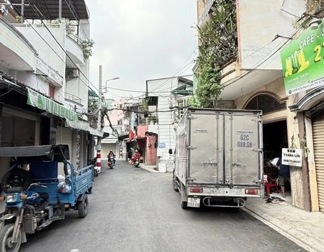 Siêu phẩm nhà Tân Bình 3 tầng, full nội thất giá hấp dẫn... Bán nhà riêng tại Bảy Hiền, Hồ Chí Minh 01