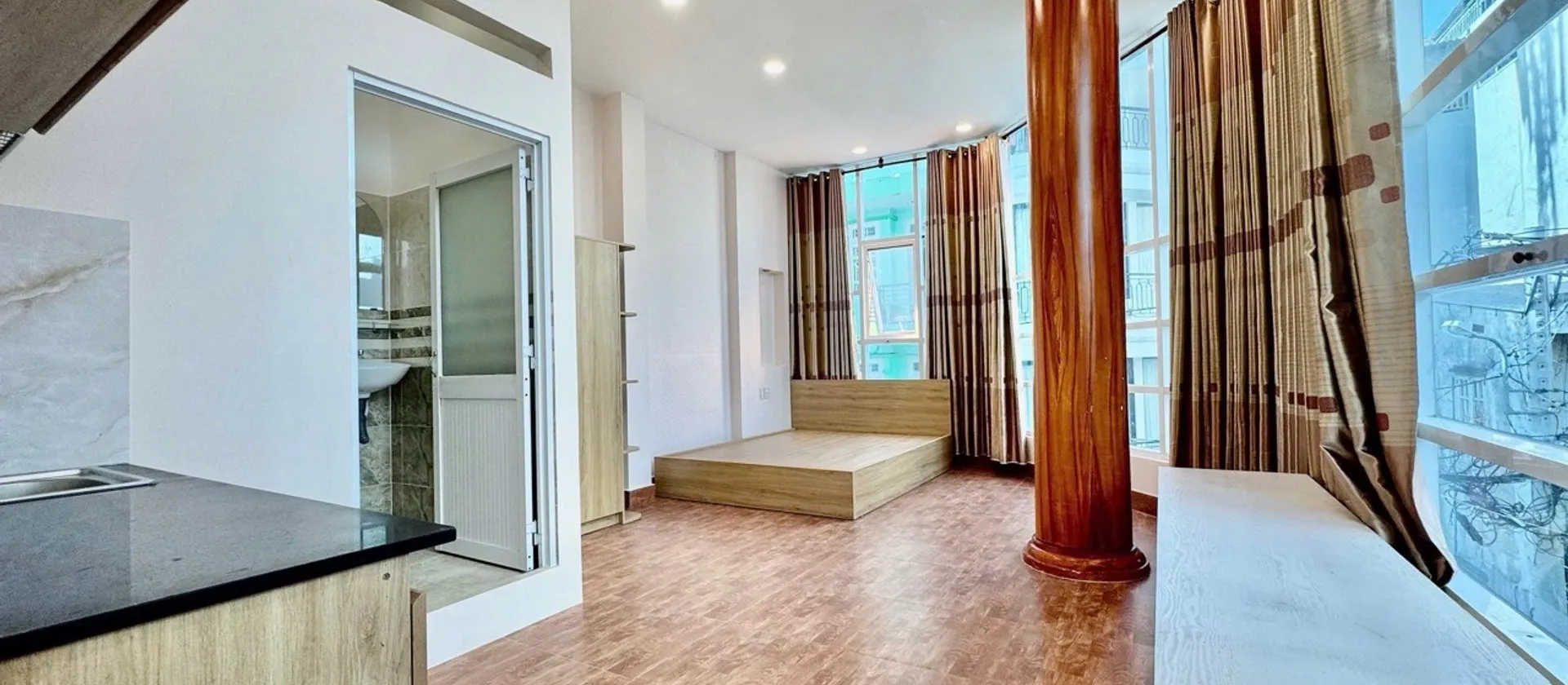 DÒNG TIỀN, HẺM 8M, GẦN TRƯỜNG HỌC, CHỢ, SIÊU THỊ, BỆNH VIỆN - 6Tầng-Ngang 5m - Lạc Long Quân... Bán nhà riêng tại Tân Hòa, Hồ Chí Minh 01