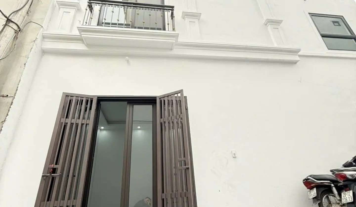 Cơ hội vàng sở hữu nhà 5 tầng lô góc tại phường Phú Lương, giá cực ưu đãi... Bán nhà riêng tại Phú Lương, Hà Nội 01