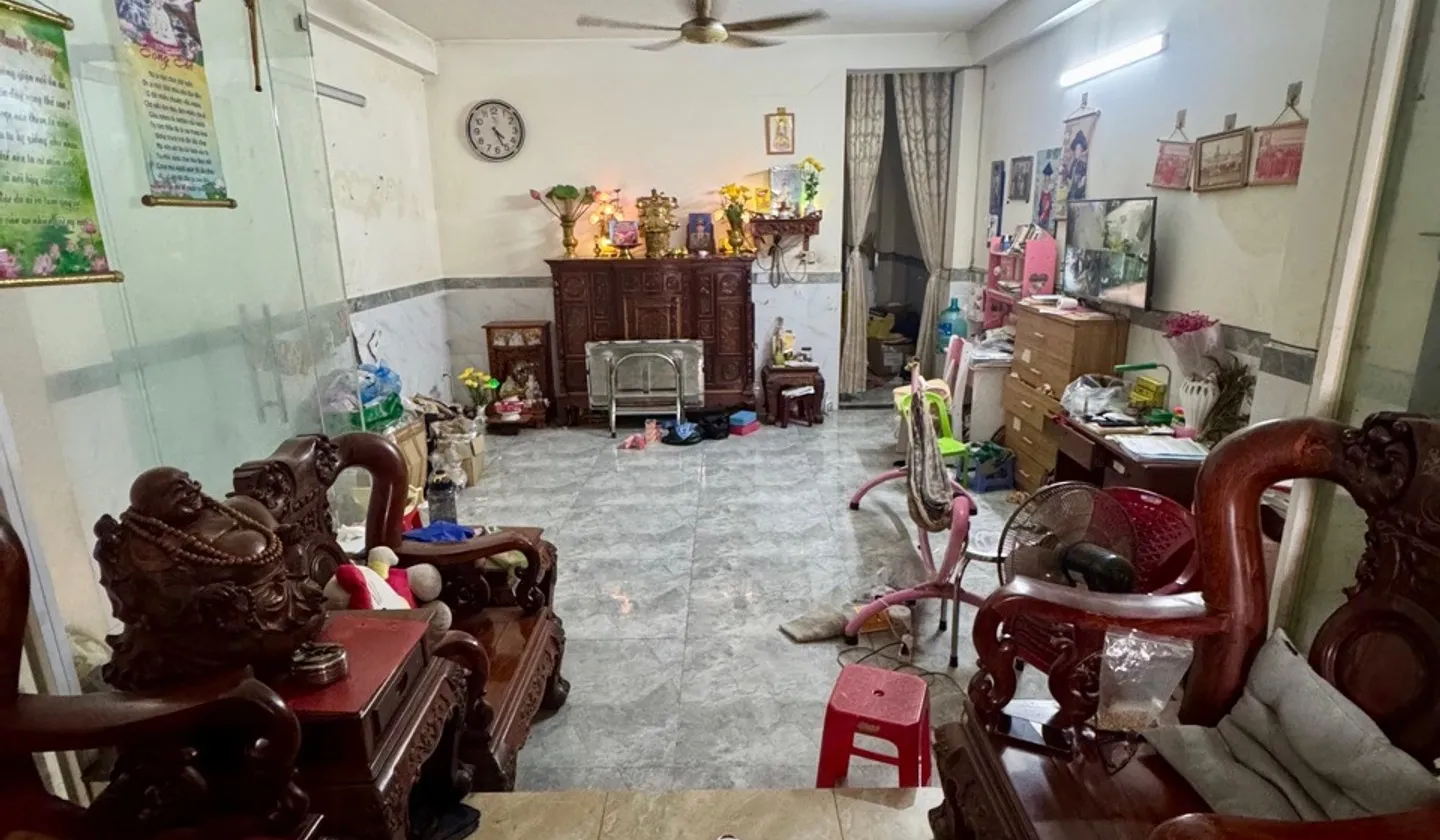 BÁN XƯỞNG MAY 4 TẦNG- HẼM XE TẢI TRÁNH- NGANG 5M RỘNG RÃI- ĐANG KINH DOANH MỞ XƯỞNG HOẶC SỬA LẠI... Bán nhà riêng tại Bình Hưng Hòa, Hồ Chí Minh 01