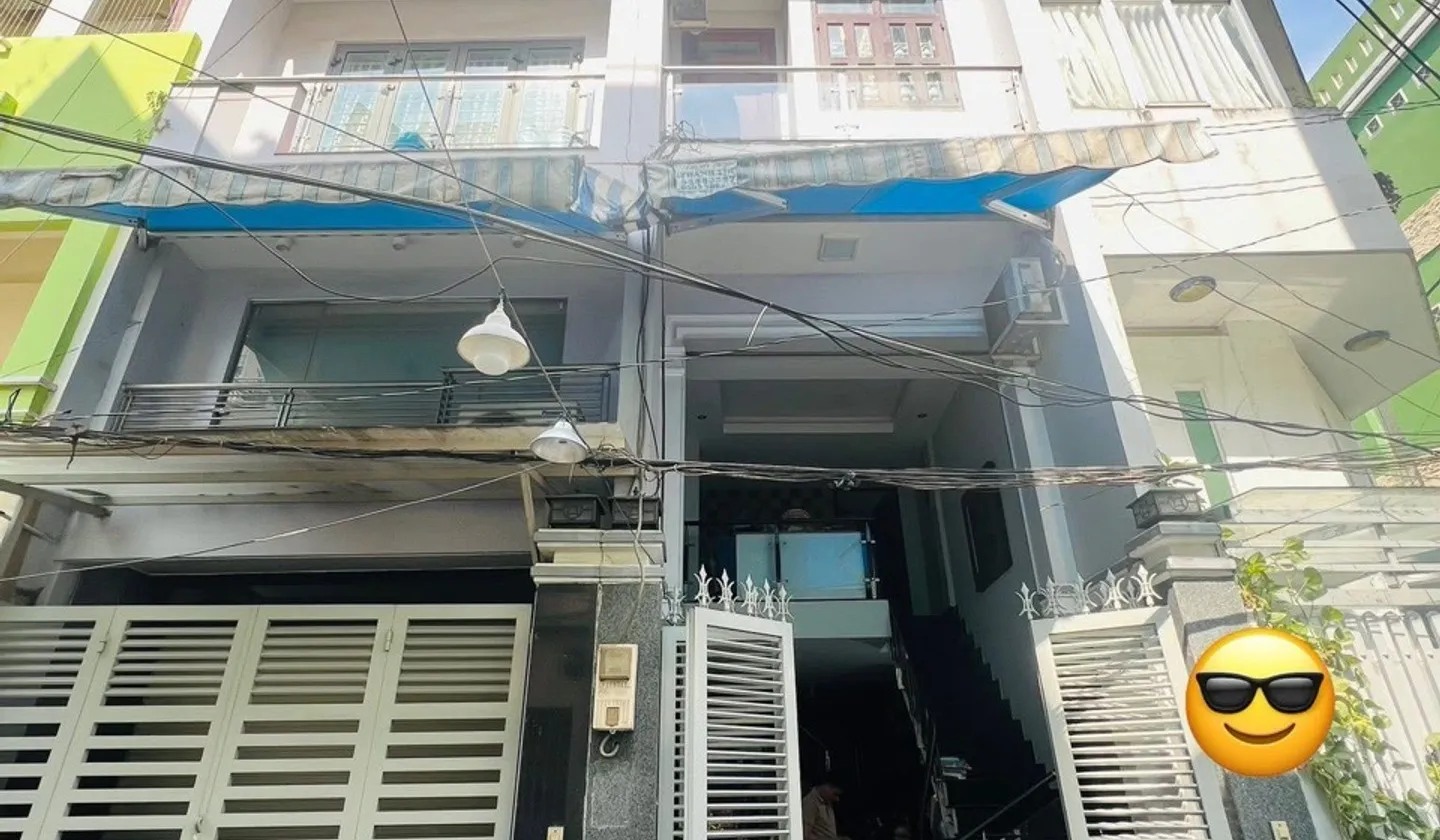 Nhà 4 Tầng Hẻm Xe Hơi Quận 10 - Tiện Nghi Đỉnh... Bán nhà riêng tại Vườn Lài, Hồ Chí Minh 01