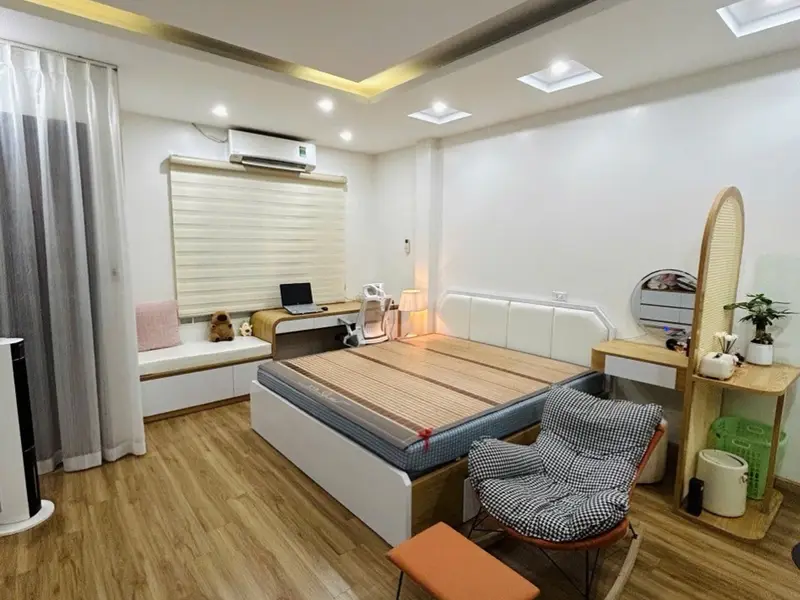 Bán nhà riêng 5 tầng 3 phòng ngủ tại phường Định Công, Hà Nội, tặng full nội thất... Bán nhà riêng tại Định Công, Hà Nội 01