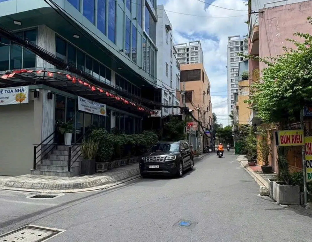 Chỉ nhỉnh 3.7💲sở hữu ngay nhà 40m2 nở hậu khu Bàu Cát sầm uất, ở quá sướng.... Bán nhà riêng tại Tân Bình, Hồ Chí Minh 01