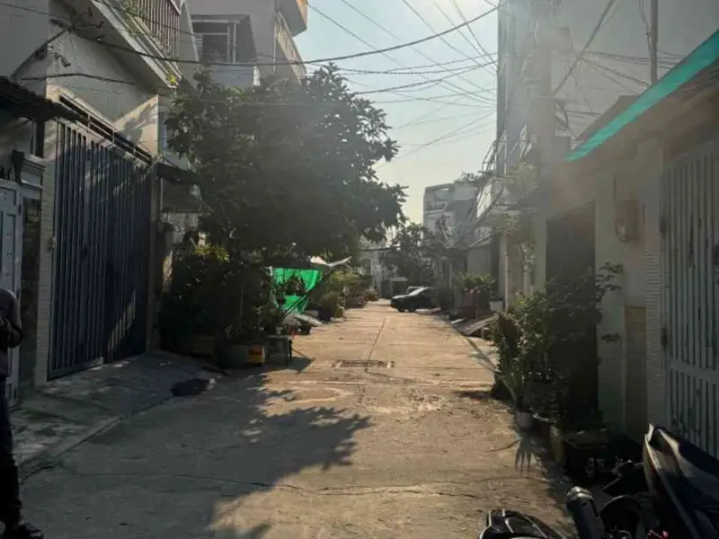 Cơ Hội Sở Hữu Đất Đẹp Quận 8 Võ Văn Kiệt Với Giá Tốt dt 4x10m chỉ 3 tỷ 9... Bán đất tại Phú Định, Hồ Chí Minh 01
