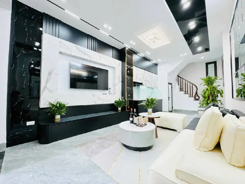 Nhà đẹp Khương Trung - Ô tô gần, ngõ thông thoáng... Bán nhà riêng tại Khương Đình, Hà Nội 01