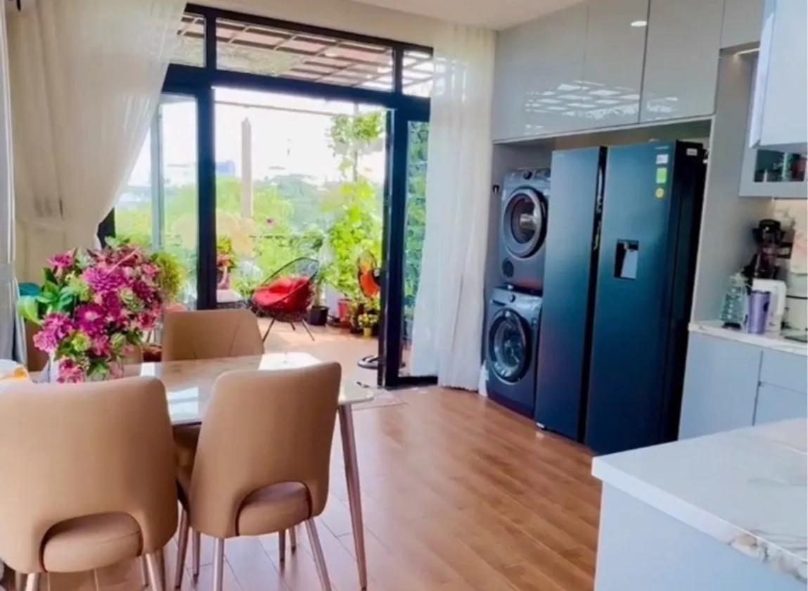 🌟 ( QUẬN 7 ) GÓC 2 MẶT TIỀN TRẦN XUÂN SOẠN – TÂN KIỂNG

📐 4,3m x 18m... Bán nhà mặt phố tại Tân Hưng, Hồ Chí Minh 01