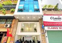 TRUNG TÂM CẦU GIẤY - TRUNG KÍNH ĐÔI - PHÂN LÔ BÀN CỜ Ô TÔ TRÁNG VỈA HÈ - KINH DOANH VĂN PHÒNG DÒNG... Bán văn phòng tại Yên Hòa, Hà Nội 08