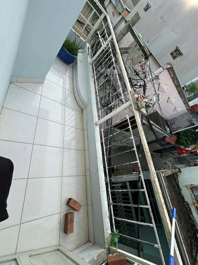Bán nhà Tăng Nhơn Phú B Quận 9 tại Hồ Chí Minh 01
