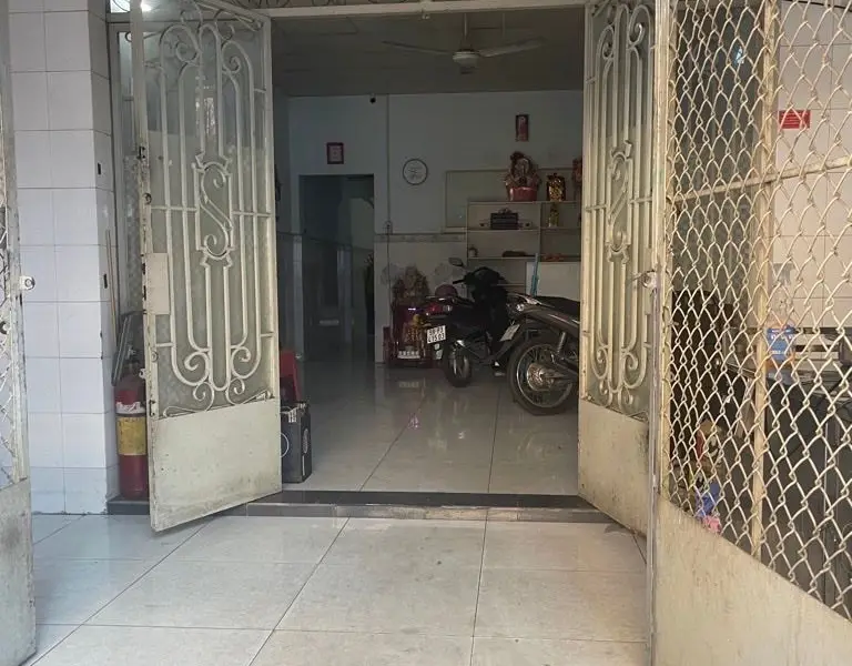 Bán nhà riêng 2 tầng, mặt tiền hẻm kinh doanh tại Quận Tân Bình, 109m2... Bán nhà riêng tại Bảy Hiền, Hồ Chí Minh 01
