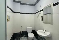 Nhà 3 tầng khu Lạc Long Quân, sẵn ở ngay và kinh doanh cực đỉnh... Bán nhà riêng tại Hòa Bình, Hồ Chí Minh 04