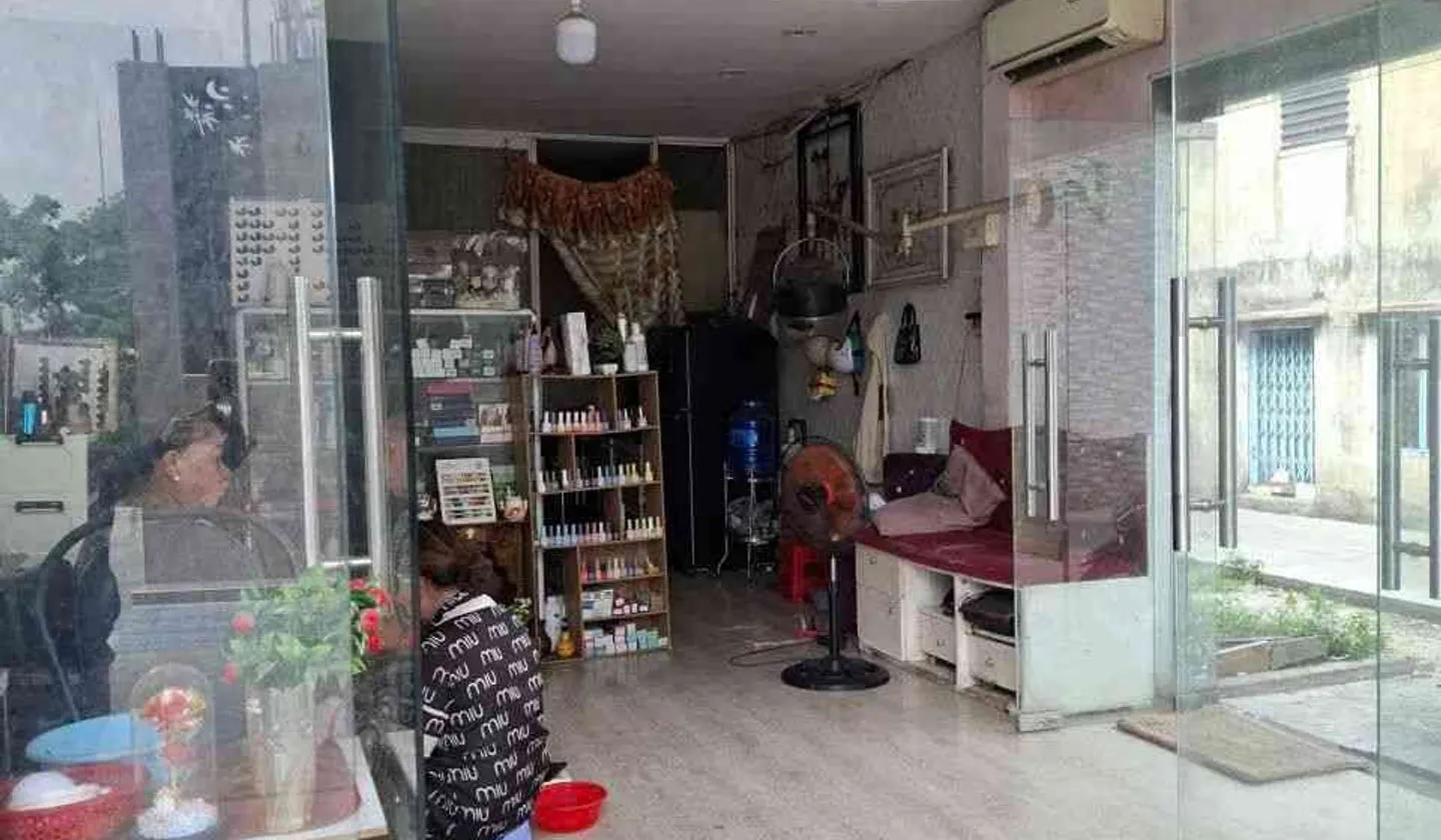 Nhà mặt phố tiện kinh doanh, giá nhẹ tại Bình Hưng Hòa A... Bán nhà mặt phố tại Bình Hưng Hòa, Hồ Chí Minh 01