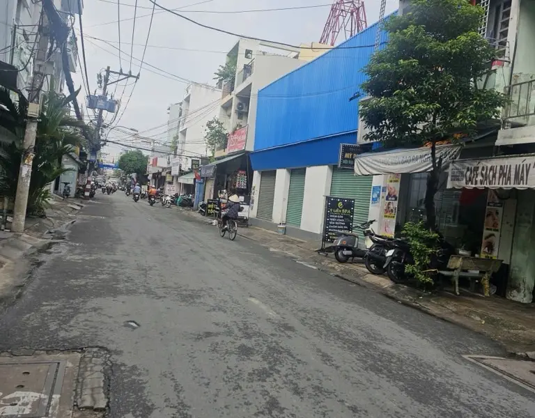 Nhà mặt phố kinh doanh đỉnh tại Tân Bình, bề ngang 7m... Bán nhà mặt phố tại Bảy Hiền, Hồ Chí Minh 01