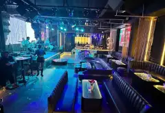 Nhà mặt tiền cho thuê đỉnh tại Quận 3 cũ, giá siêu hấp dẫn... Bán nhà mặt phố tại Xuân Hòa, Hồ Chí Minh 02