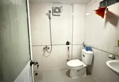 Bán nhà riêng 5 tầng dt~40m,tại Trần Khát Chân, ngõ thông đi lại thuận tiện, giá nhỉnh 11tỷ... Bán nhà riêng tại Bạch Mai, Hà Nội 06