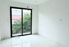 Bán nhà riêng 4 tầng tại xã Ô Cách, thiết kế 5 phòng ngủ, ô tô đỗ cửa... Bán nhà riêng tại Việt Hưng, Hà Nội 06