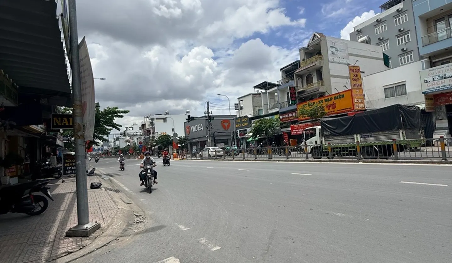 🌹🔥 NHÀ HẺM XE HƠI TÂN KỲ TÂN QUÝ – KÊNH NƯỚC ĐEN – 56.3M² – 3 TẦNG – GIÁ CHỈ 6.3 TỶ 🔥🌹... Bán nhà riêng tại Bình Hưng Hòa, Hồ Chí Minh 01