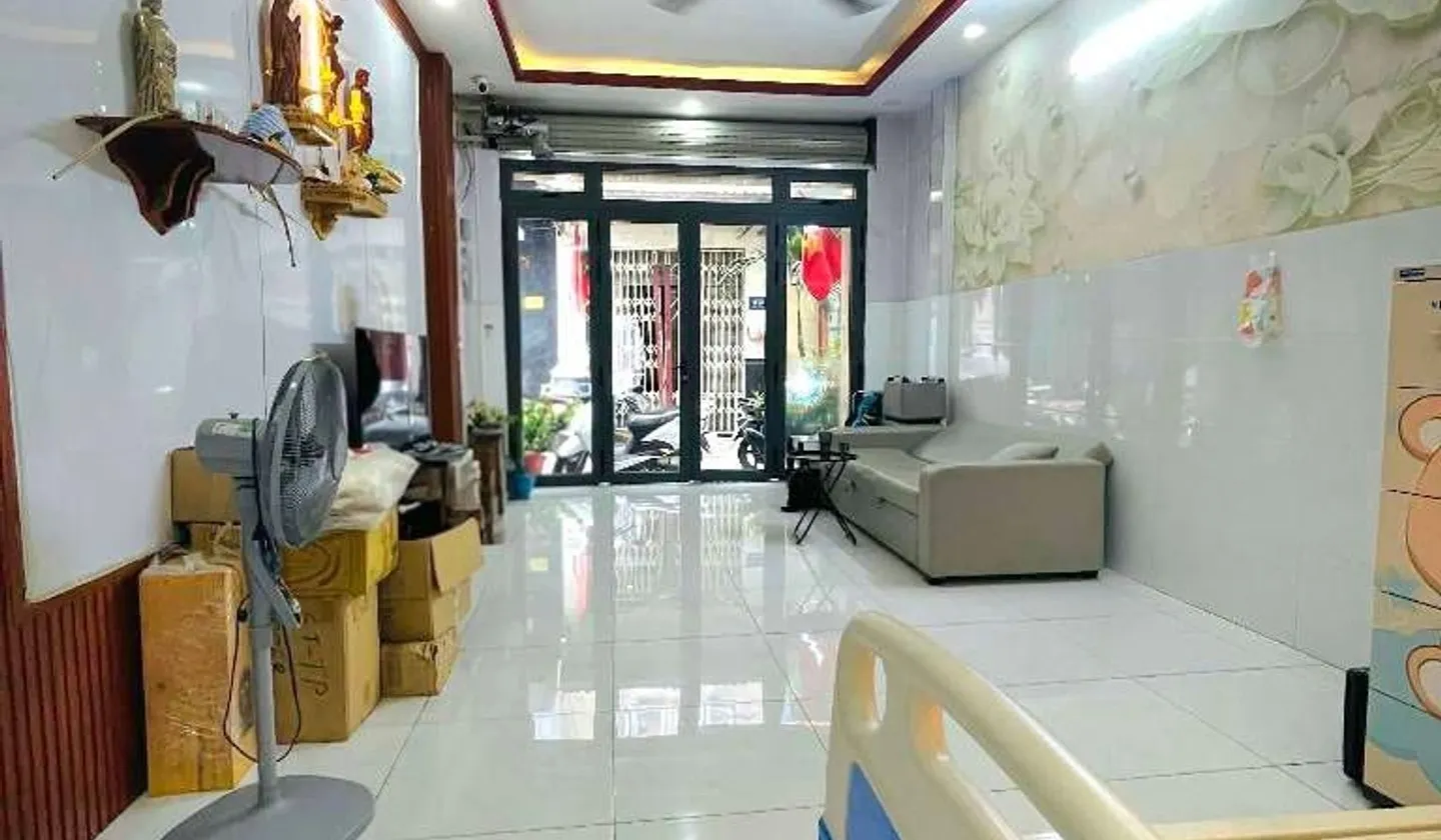 Nhà đẹp Tân Phú, giá cực hấp dẫn ngay Đầm Sen... Bán nhà riêng tại Phú Thạnh, Hồ Chí Minh 01