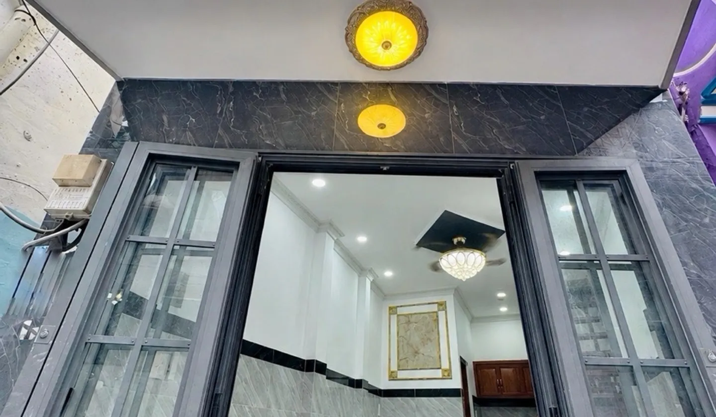 Nhà 2 tầng nhỏ xinh giá hời tại Phường 1 Gò Vấp... Bán nhà riêng tại Hạnh Thông, Hồ Chí Minh 01
