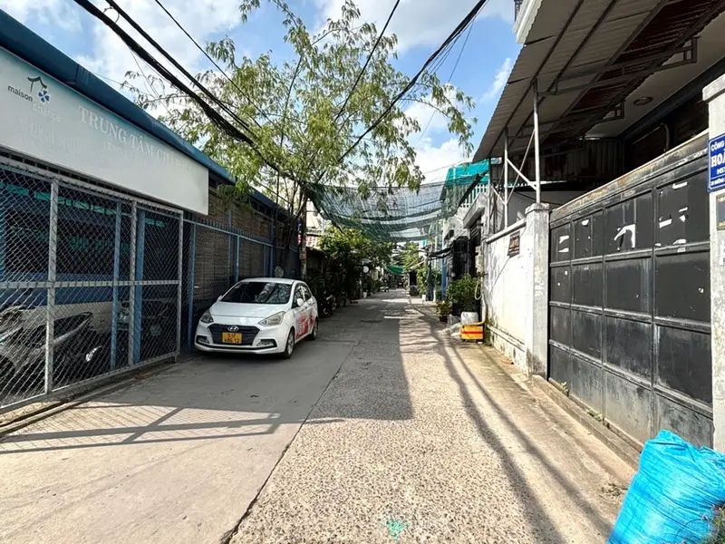 Bán nhà mặt phố 4 tầng, 143.5m², mặt tiền 8m, Bình Hưng Hòa, Bình Tân, TP Hồ Chí Minh... Bán nhà mặt phố tại Bình Hưng Hòa, Hồ Chí Minh 01