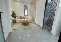 TÔN ĐẢN - 5 TẦNG 5.2 TỶ - DÒNG TIỀN 240TR/NĂM - CÓ HẦM ĐỂ XE... Bán nhà riêng tại Khánh Hội, Hồ Chí Minh 03