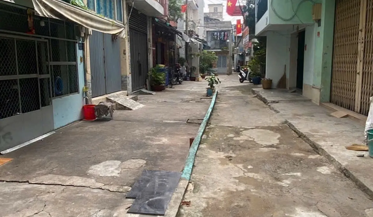 Bán nhà riêng 3 tầng tại Tân Phú, diện tích 60m2, giá 5.9 tỷ... Bán nhà riêng tại Tân Phú, Hồ Chí Minh 01