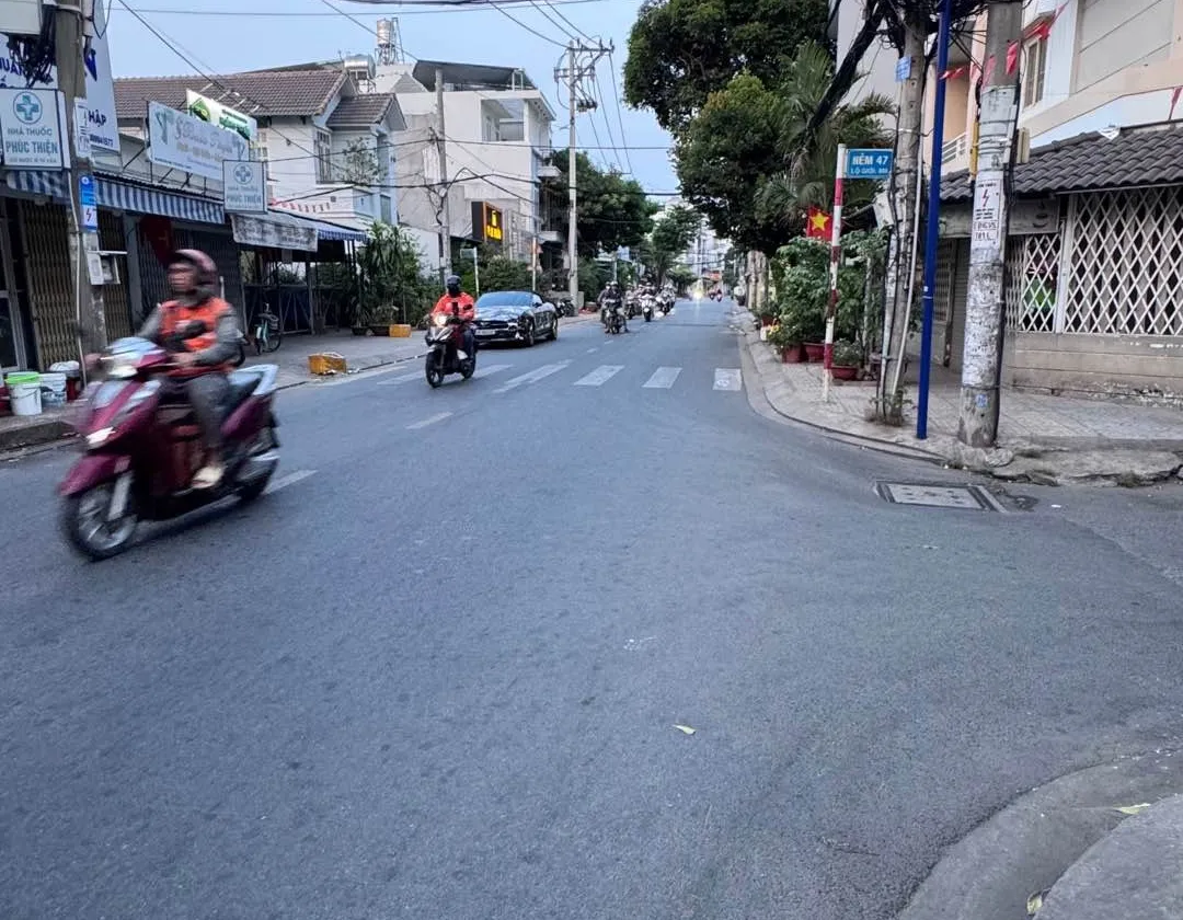 Bán nhà mặt phố 4 tầng, 48m2 tại Tân Sơn Nhì, giảm giá nhanh... Bán nhà mặt phố tại Tân Sơn Nhì, Hồ Chí Minh 01