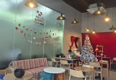 Bán shophouse 2 tầng diện tích gần 295m2 tại Bình Chánh giá tốt... Bán căn hộ chung cư tại Tân Nhựt, Hồ Chí Minh 02