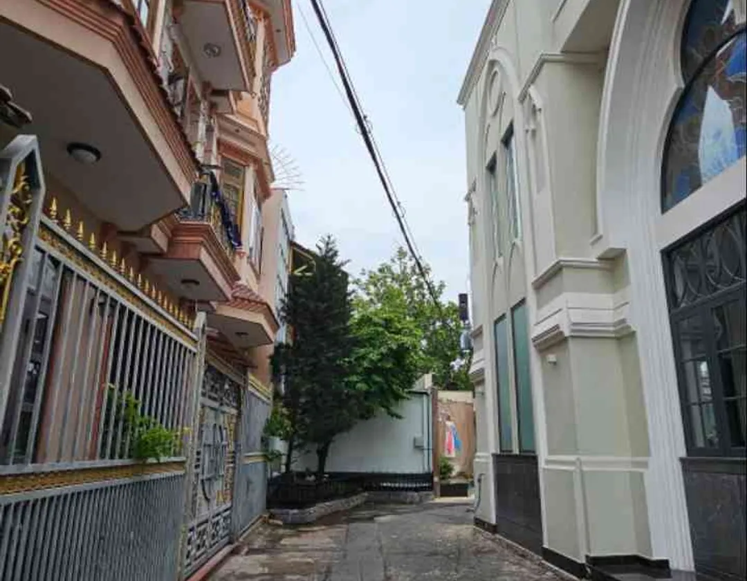 Nhà 3 tầng 3 phòng ngủ tại Phường Tân Sơn Nhất, Hồ Chí Minh... Bán nhà riêng tại Tân Sơn Nhất, Hồ Chí Minh 01