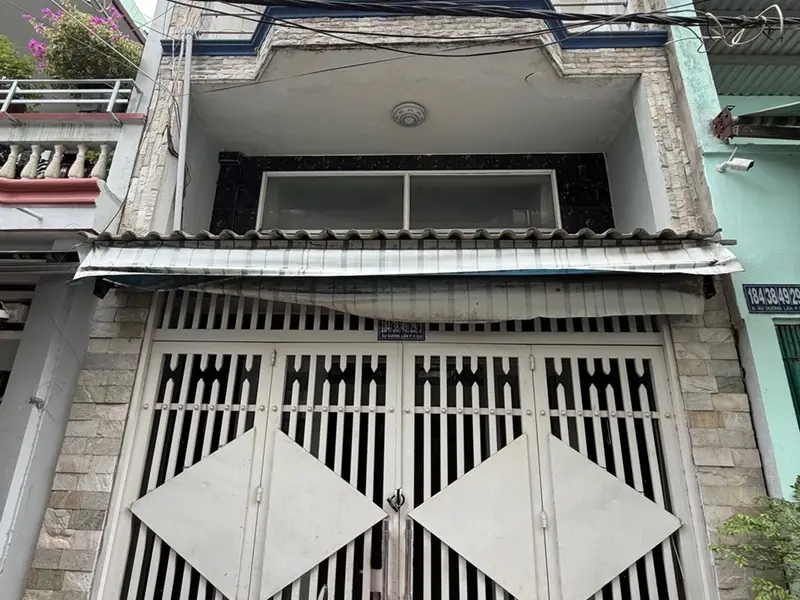 Bán nhà riêng 4 tầng Quận 8 gần Quận 5, diện tích 48.1m², pháp lý rõ ràng... Bán nhà riêng tại Chánh Hưng, Hồ Chí Minh 01